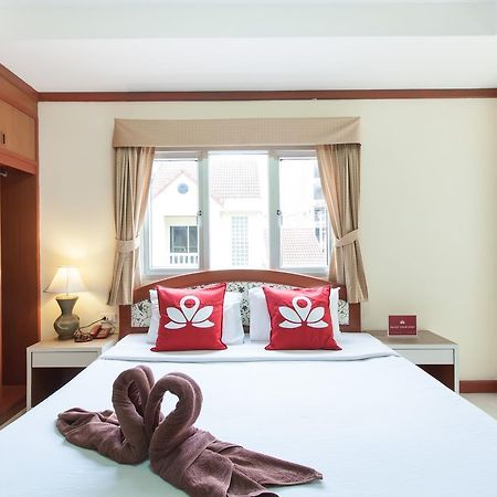 Zen Rooms Rat-U-Thid 200 Phi Road Patong Exterior photo
