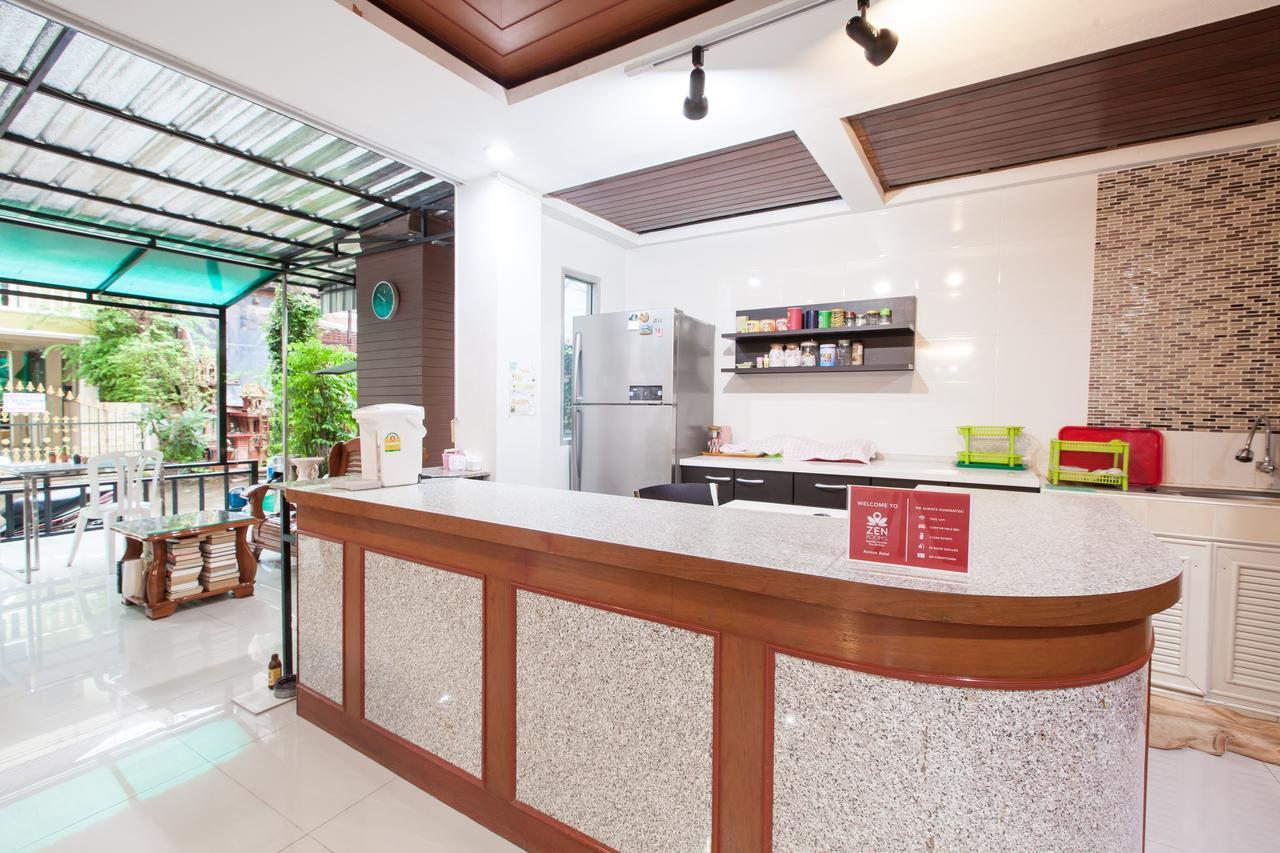 Zen Rooms Rat-U-Thid 200 Phi Road Patong Exterior photo